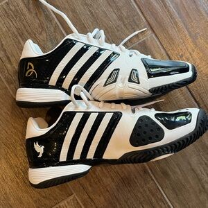 Novak Djokovic "Novak Pro" Adidas Men's Tennis Shoes, Size 11